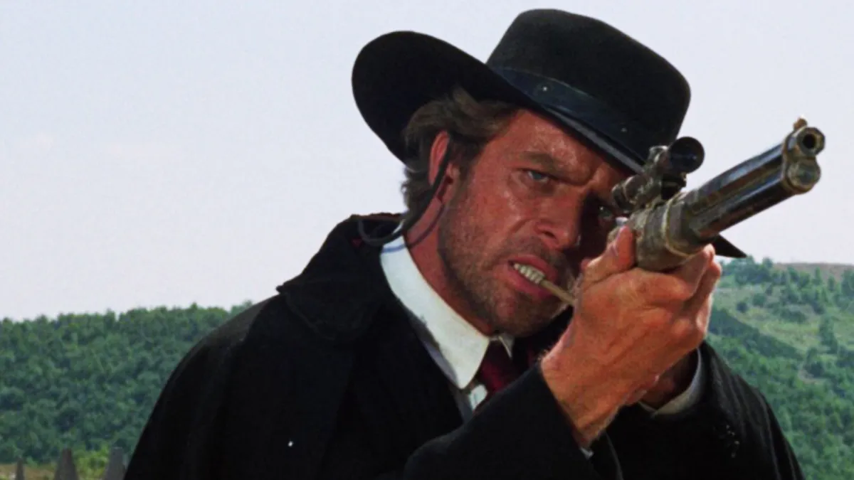 I Am Sartana, Your Angel of Death (1969) - A man disguised as Sartana leads a gang in robbing a bank of $300,000.