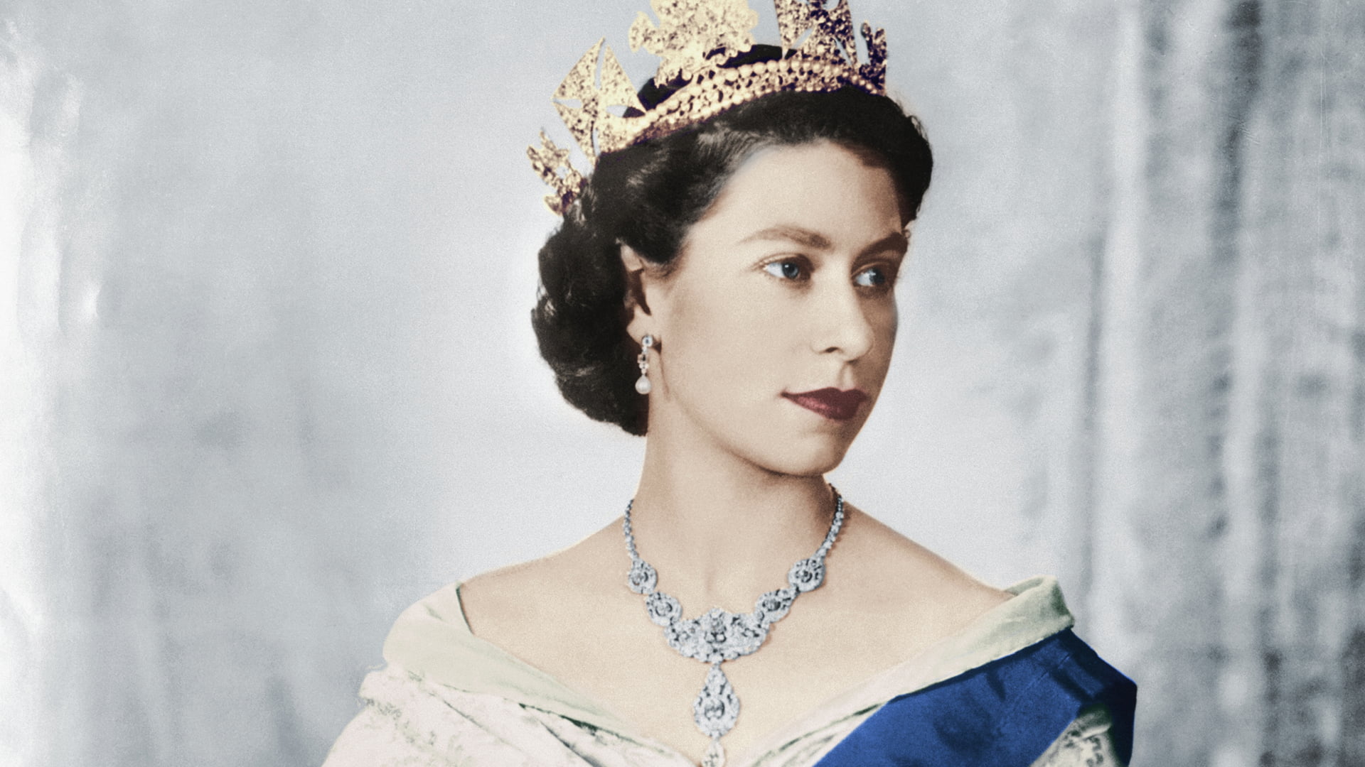 Queen Elizabeth II: Above All Else (2022)